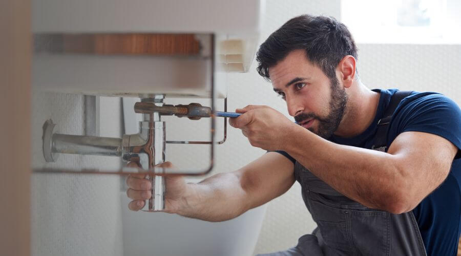 Faucet repair for sink in Topeka, IN